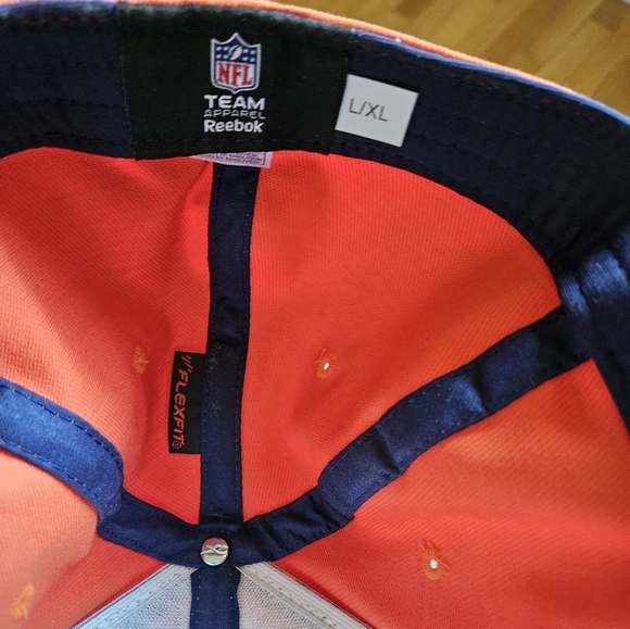 Men's Hat - Picture 3 of 3